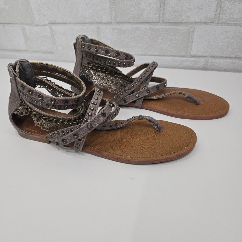 Not Rated NWOT sandals